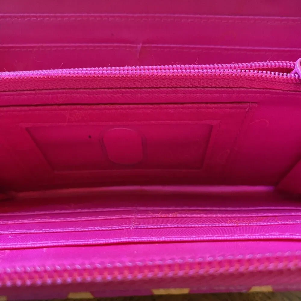 Vera Bradley ZIGGY ZAGS Wallet Yellow & Pink  Zip Around Faux Leather - Picture 7 of 9
